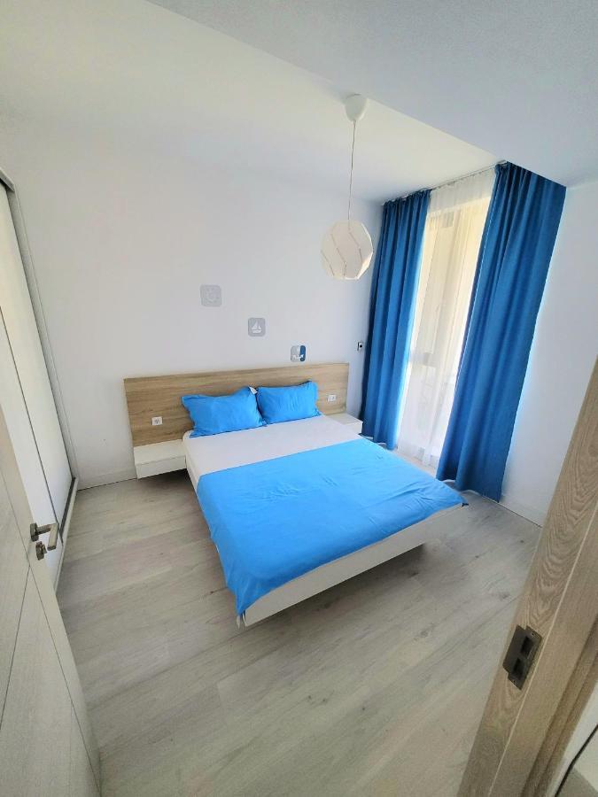 Blue 65 Apartment Navodari Luaran gambar